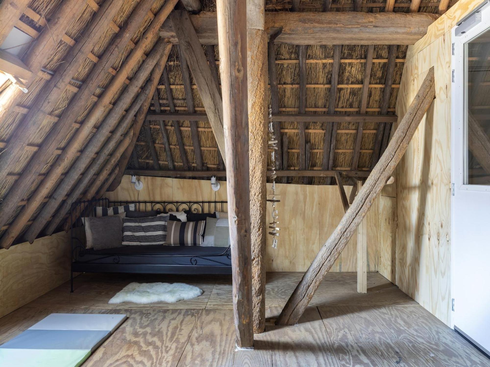 Luxuriously Restored Farmhouse With Trendy Interior Close To Sea And Forest グルート エクステリア 写真