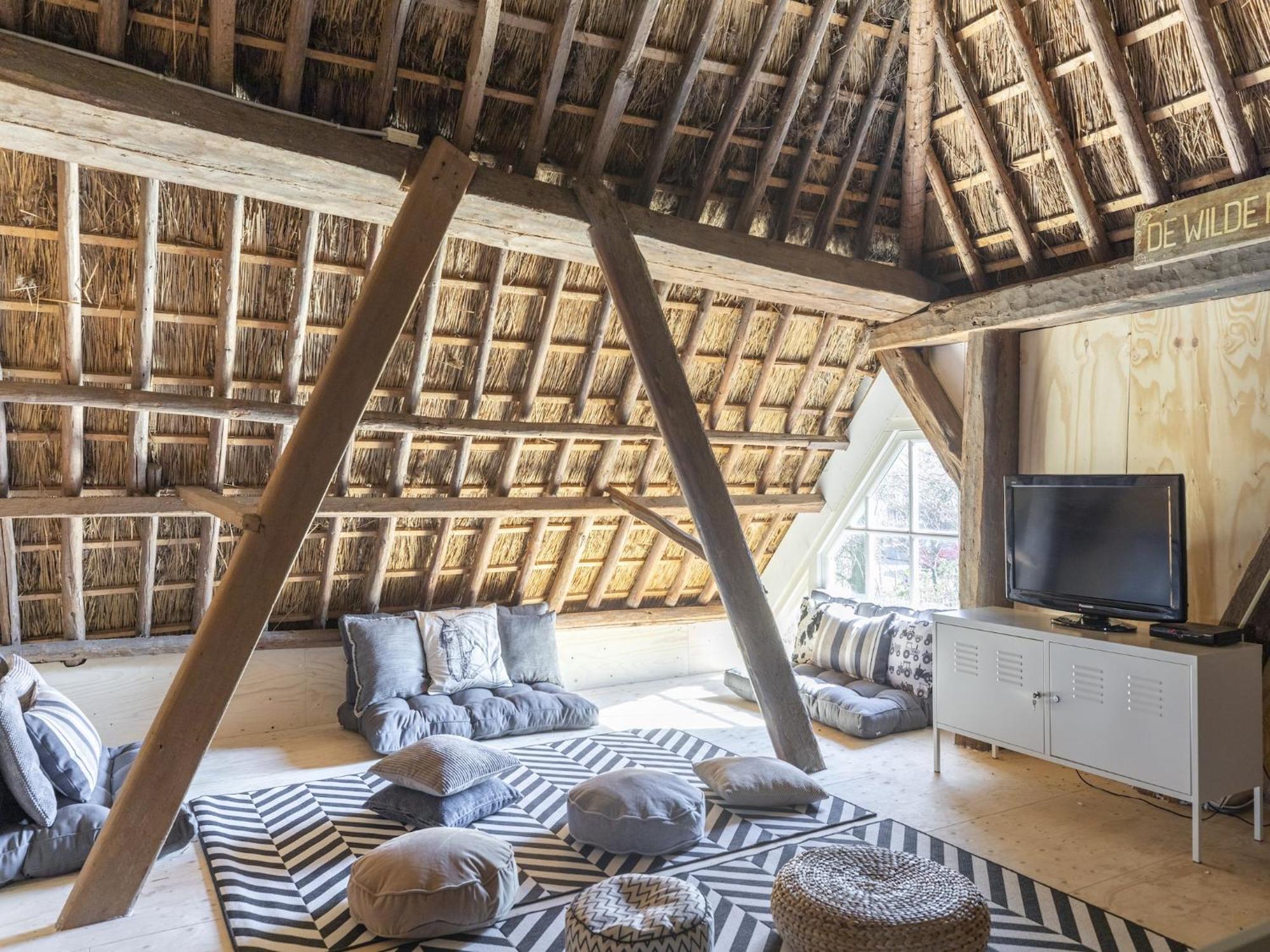 Luxuriously Restored Farmhouse With Trendy Interior Close To Sea And Forest グルート エクステリア 写真