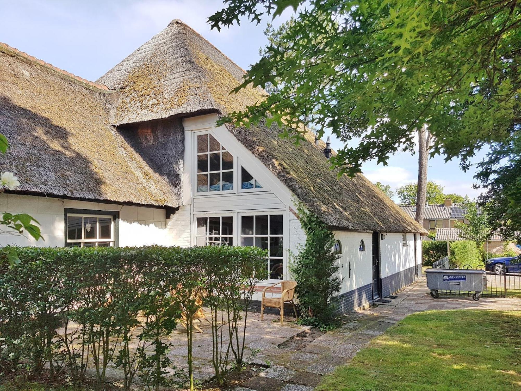 Luxuriously Restored Farmhouse With Trendy Interior Close To Sea And Forest グルート エクステリア 写真
